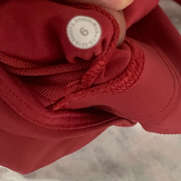 Lululemon Energy Bra Long Line - Picture 3 of 3